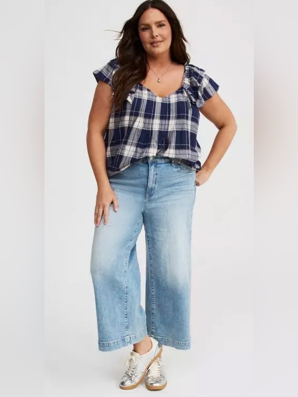 Torrid 🩵💙Flutter Sleeve Pintuck Blouse 1X
